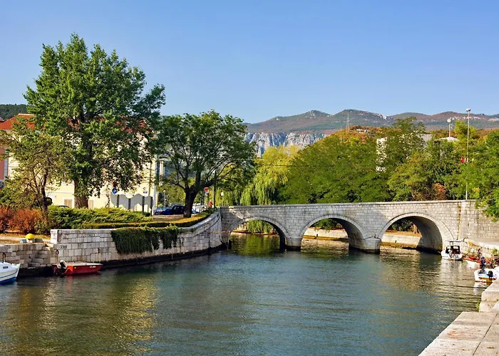 アパート With A - C In 53768 ツリクヴェニツァ